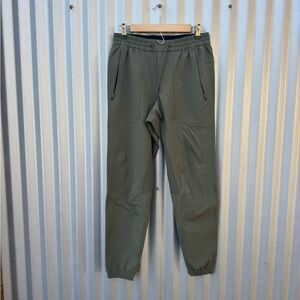lululemon athletica Men's Sage Green Joggers